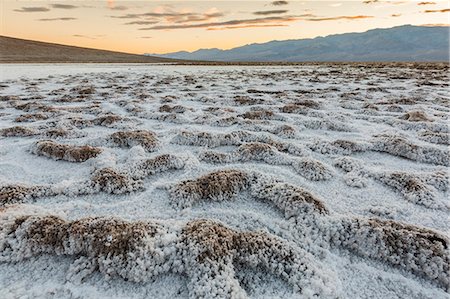 Sunset landscape at Badwater Basin. Death Valley National Park, Inyo County, California, USA. Photographie de stock - Rights-Managed, Code: 879-09043548