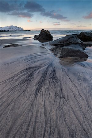 seascape drawing - Skagsanden beach,Flakstad - Lofoten Islands,Norway Stock Photo - Rights-Managed, Code: 879-09043719