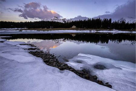 simsearch:879-09021294,k - Lake Palù - Valmalenco,Lombardy-Italy Stock Photo - Rights-Managed, Code: 879-09043728