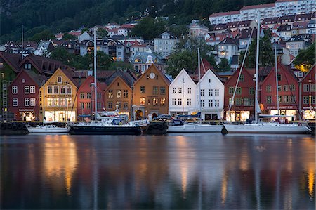 Bergen artistic quarter, Southern Norway Foto de stock - Con derechos protegidos, Código: 879-09043980