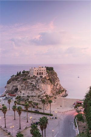 simsearch:879-09191093,k - Tropea, Province of Vibo Valentia, Calabria, Italy. Santa Maria dell'Isola at dusk Stock Photo - Rights-Managed, Code: 879-09100036