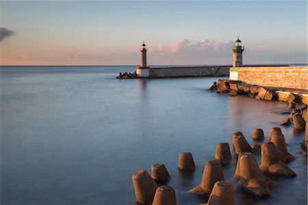 phare (bâtiment) - The port of Bastia at sunrise (Bastia, Haute-Corse department, Corsica, France, Europe) Photographie de stock - Rights-Managed, Code: 879-09100369