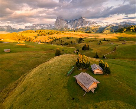 seiser alm - Alpe di Siusi/Seiser Alm, Dolomites, Kastelruth, South Tyrol, Italy. Foto de stock - Con derechos protegidos, Código: 879-09100772