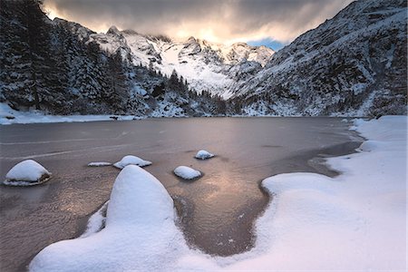 Aviolo lake, Vezza d'Oglio, Brescia province, Lombardy, Italy Foto de stock - Con derechos protegidos, Código: 879-09100791