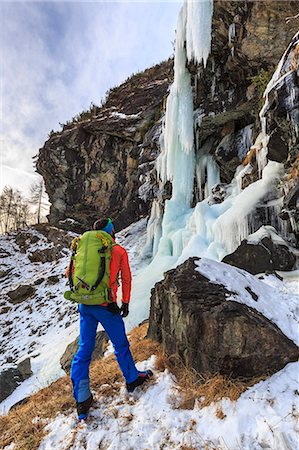 province of sondrio - Mountaineer at the Specchi icefall (Cascata degli Specchi), Malenco Valley, Valtellina, Lombardy, province of Sondrio, Italy Photographie de stock - Rights-Managed, Code: 879-09100828