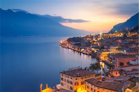 Limone sul Garda, Garda Lake, Brescia Province, Lombardy, Italy Foto de stock - Con derechos protegidos, Código: 879-09101058