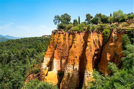 erosionado - Roussillon,Vaucluse,Provence, France Foto de stock - Con derechos protegidos, Código: 879-09101093