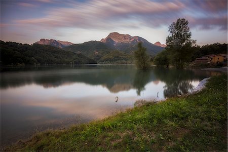 lake of Gramolazzo, Minucciano, Gargfagnana, Toscana, Italy, Europe Foto de stock - Direito Controlado, Número: 879-09128851