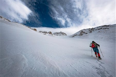 Alpinists toward Monte Amaro in Maiella, L'Aquila province, Abruzzo, Italy, Europe Stock Photo - Rights-Managed, Code: 879-09129042