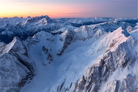 Aeeial view towards Pala group, Dolomites, Alps, Belluno, Veneto, Italy Photographie de stock - Rights-Managed, Code: 879-09129127