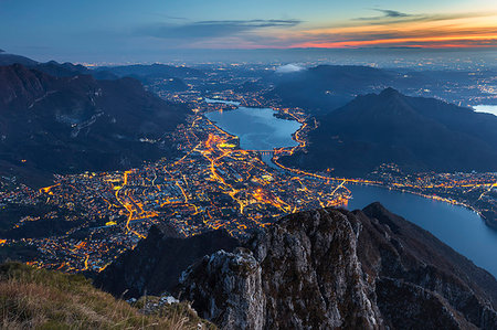 simsearch:879-09032950,k - Evening view on Lecco, lake Como, Lombardy, Italy, Europe Photographie de stock - Rights-Managed, Code: 879-09189193