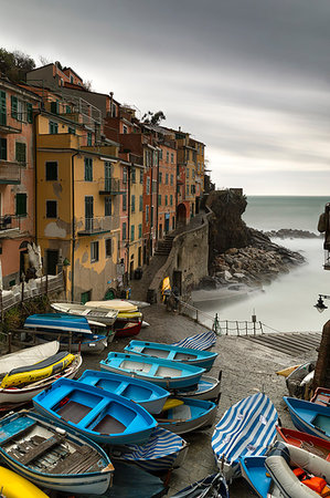 seastorm in Riomaggiore, Cinque Terre, municipality of Riomaggiore, La Spezia provence, Liguria, Italy, Europe Photographie de stock - Rights-Managed, Code: 879-09189276