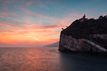 portovenere - Sunset at Tino island, municipality of Portovenere, La Spezia province, Liguria, Italy, Europe Foto de stock - Con derechos protegidos, Código: 879-09189288