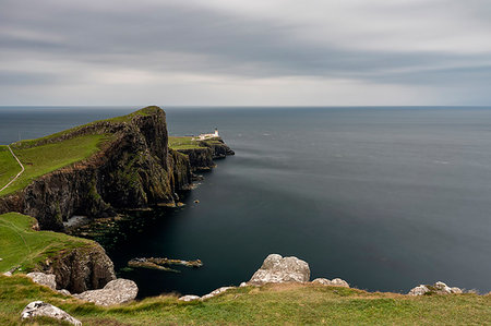 cloudy day at Neist Point Lighthouse, Isle of Skye, Inner hebrides, Scotland, Europe Photographie de stock - Rights-Managed, Code: 879-09189307
