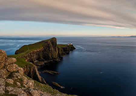 summer sunset at Neist Point Lighthouse, Isle of Skye, Inner hebrides, Scotland, Europe Photographie de stock - Rights-Managed, Code: 879-09189308