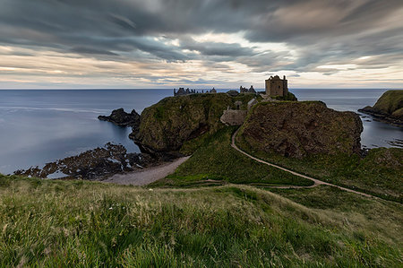 sunset at Dunnottar castle, Aberdeenshire, Scotland, Europe Stock Photo - Rights-Managed, Code: 879-09189316