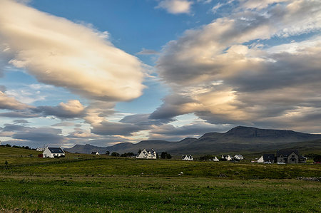 staffin - the village of Staffin, Isle of Skye, Inner Hebrides, Scotland, Europe Foto de stock - Direito Controlado, Número: 879-09189313