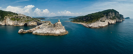 simsearch:879-09189353,k - aerial view of Sna Pietro Church, municipality of Porto Venere, La Spezia province, Liguria, Italy, Europe Foto de stock - Con derechos protegidos, Código: 879-09189354