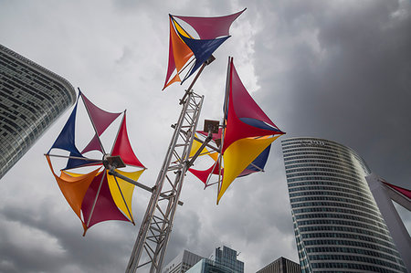 simsearch:879-09190980,k - La Defense, Paris, France, Europe. La Defense business district Photographie de stock - Rights-Managed, Code: 879-09189401