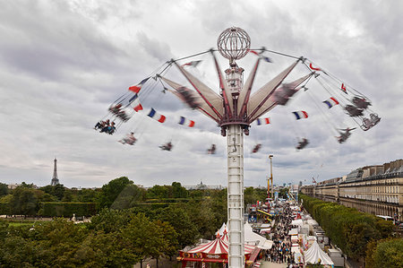 simsearch:879-09190642,k - Paris, France, Europe. Paris seen from the ferris wheel Photographie de stock - Rights-Managed, Code: 879-09189403