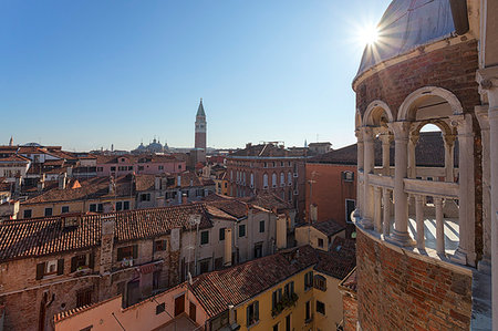 View from the terrace of Contarini Dal Bovolo Palace, Venice, Veneto, Italy Stock Photo - Rights-Managed, Code: 879-09189435