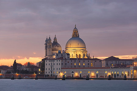 san giorgio maggiore - View of church of Santa Maria della Salute from San Giorgio Maggiore island at dusk, Venice, Veneto, Italy Photographie de stock - Rights-Managed, Code: 879-09189432