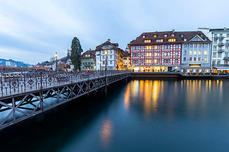 simsearch:879-09189834,k - Riverside of Reuss river, Lucern district, Lucern Canton, Switzerland Fotografie stock - Rights-Managed, Codice: 879-09189844