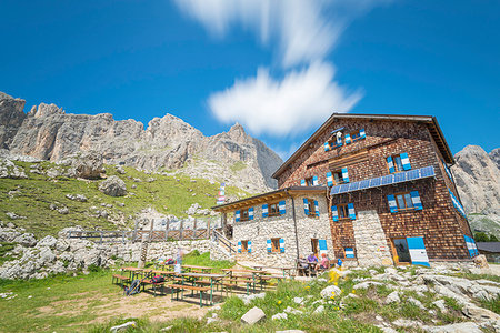 Refuge Roda di Vael, Val di Fassa, Dolomites, Province of Trento, Trentino Alto Adige - South Tyrol, italian alps, Italy Photographie de stock - Rights-Managed, Code: 879-09189915