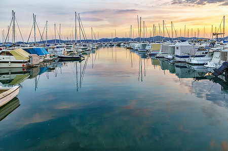 Europe, Croatia, North Dalmatia, Dalmatian coast, Zadar, Zara, boats in the Tankerkomerc harbour Fotografie stock - Rights-Managed, Codice: 879-09190607