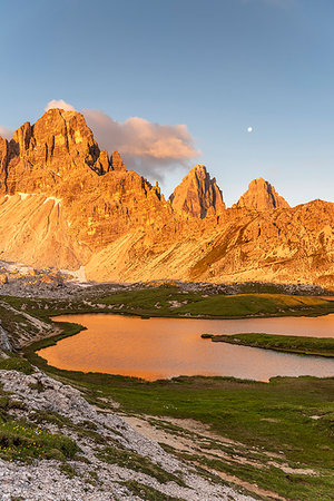 paternkofel - Sesto / Sexten, province of Bolzano, Dolomites, South Tyrol, Italy. Sunrise at the lake Piani and the Mount Paterno Stock Photo - Rights-Managed, Code: 879-09190777