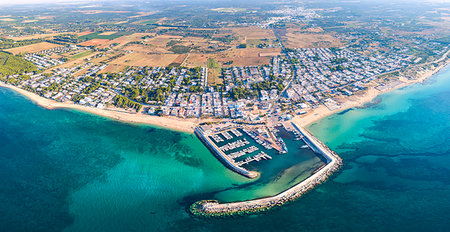 salento - Port of Campomarino di Maruggio aerial view, Taranto province, Apulia, Salento, Italy, Europe. Fotografie stock - Rights-Managed, Codice: 879-09191086