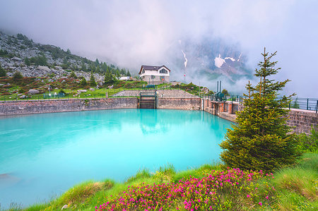 Adame Valley in Adamello park, Lombardy district, Brescia province, Italy. Photographie de stock - Rights-Managed, Code: 879-09191083