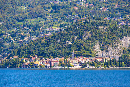 simsearch:862-08273362,k - The iconic village of Varenna seen from a boat trip on Lake Como, Lecco province, Lombardy, Italy Fotografie stock - Rights-Managed, Codice: 879-09191474