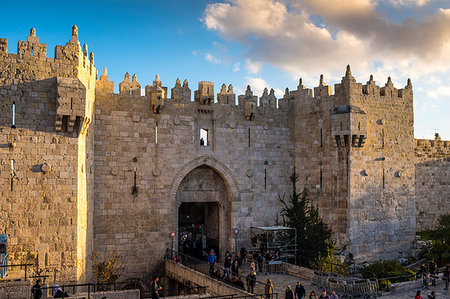 The Damascus Gate is the most crowded city exits, Jerusalem, Israel, Middle East Foto de stock - Con derechos protegidos, Código: 879-09191564