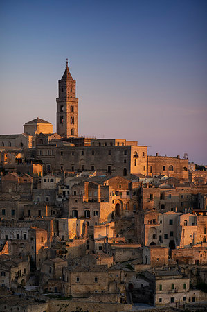 The old city from Murgia Plateau, Matera, Basilicata, Italy, Europe. Photographie de stock - Rights-Managed, Code: 879-09191585