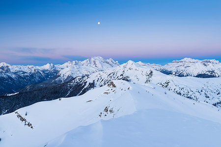 Marmolada and Piz Boè at dusk Europe, Italy, Veneto, Belluno district, Giau pass Photographie de stock - Rights-Managed, Code: 879-09191598