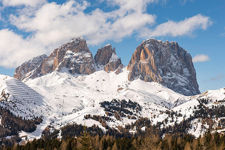 Sassolungo group in winter Europe, Italy, Trentino Alto Adige Foto de stock - Con derechos protegidos, Código: 879-09191608