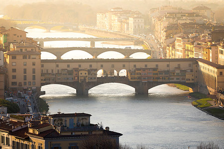 Ponte Vecchio bridge and Arno river, Florence, Tuscany, Italy Stock Photo - Rights-Managed, Code: 879-09191726
