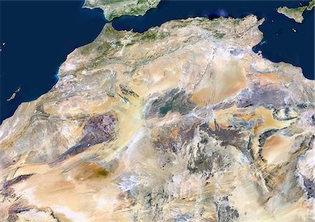 simsearch:872-06053962,k - Pays du Maghreb, True Image Satellite en couleurs. Vrai couleur image satellite du Maghreb, région de l'Afrique, au nord du désert du Sahara et à l'ouest du Nil - en particulier, qui coïncide avec les montagnes de l'Atlas. Cette zone comprend le Maroc, Sahara occidental, l'Algérie, la Tunisie, la Libye et la Mauritanie. Cette image a été compilée à partir de données acquises par les satellites LANDSAT 5 & 7. Photographie de stock - Rights-Managed, Code: 872-06052752