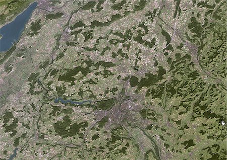 Bern, Switzerland, True Colour Satellite Image. Bern, Switzerland. True colour satellite image of Bern, capital city of Switzerland. Image taken on 11 September 1999, using LANDSAT 7 data. Foto de stock - Con derechos protegidos, Código: 872-06052847