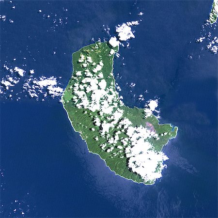 simsearch:872-06053073,k - Yasur Volcano, Vanuatu, Pacific, True Colour Satellite Image. Yasur volcano, Vanuatu, true colour satellite image. Yasur (365m) is a small active volcano on Tanna island, in Vanuatu. Composite image dated 1999-2000 using LANDSAT data. Print size 30 x 30 cm. Foto de stock - Con derechos protegidos, Código: 872-06053097