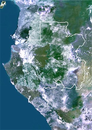 Gabon, Afrique, vraie couleur Image Satellite avec bordure. Vue satellite du Gabon (avec bordure). Cette image a été compilée à partir de données acquises par les satellites LANDSAT 5 & 7. Photographie de stock - Rights-Managed, Code: 872-06053376