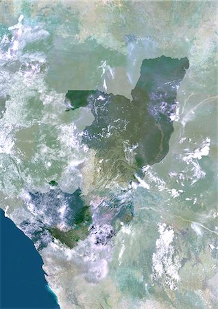 simsearch:872-06053342,k - Congo, Afrique, vraie couleur Satellite Image avec masque. Vue satellite du Congo - Brazzaville (avec masque). Cette image a été compilée à partir de données acquises par les satellites LANDSAT 5 & 7. Photographie de stock - Rights-Managed, Code: 872-06053462