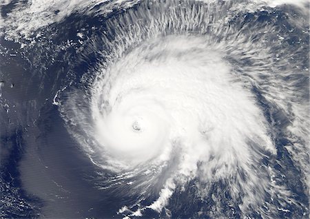 Hurricane Gordon, Atlantic Ocean, In 2006, True Colour Satellite Image. Hurricane Gordon on 14 September 2006 over the Atlantic ocean. True-colour satellite image using MODIS data. Foto de stock - Con derechos protegidos, Código: 872-06053837