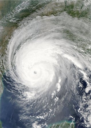 Ouragan Rita, golfe du Mexique, le 23/09/2005, la valeur True Image Satellite en couleurs. Ouragan Rita sur 23 septembre 2005 au-dessus du golfe du Mexique. Image satellite de vrais couleurs à partir de données MODIS. Photographie de stock - Rights-Managed, Code: 872-06053859