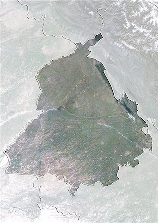 simsearch:872-06055335,k - Satellite view of the State of Punjab, India. This image was compiled from data acquired by LANDSAT 5 & 7 satellites. Fotografie stock - Rights-Managed, Codice: 872-06160754