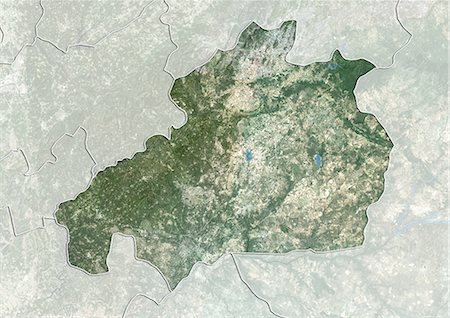 simsearch:872-06160869,k - Vue satellite de la district de Castelo Branco, Portugal. Cette image a été compilée à partir de données acquises par les satellites LANDSAT 5 & 7. Photographie de stock - Rights-Managed, Code: 872-06160857