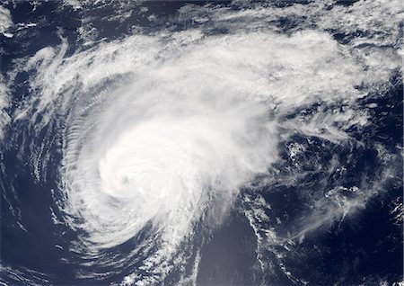 simsearch:872-08082722,k - Satellite view of Hurricane Gordon over the Atlantic Ocean. Image taken on August 19, 2012. Photographie de stock - Rights-Managed, Code: 872-08082681