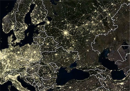 satellite image - Eastern Europe at night in 2012, with Moscow, Russia at center. This satellite image with country borders shows urban and industrial lights. Photographie de stock - Rights-Managed, Code: 872-08082692