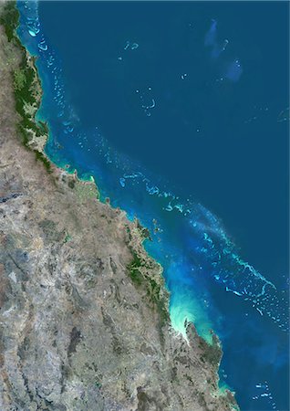 simsearch:872-06054877,k - Satellite view of the Central Great Barrier Reef along Queensland's coastline in north-east Australia. The area covered goes from Cairns at north down to Townsville, Mackay and Rockhampton at south. This image was compiled from data acquired in 2014 by Landsat 8 satellite. Foto de stock - Con derechos protegidos, Código: 872-08689491